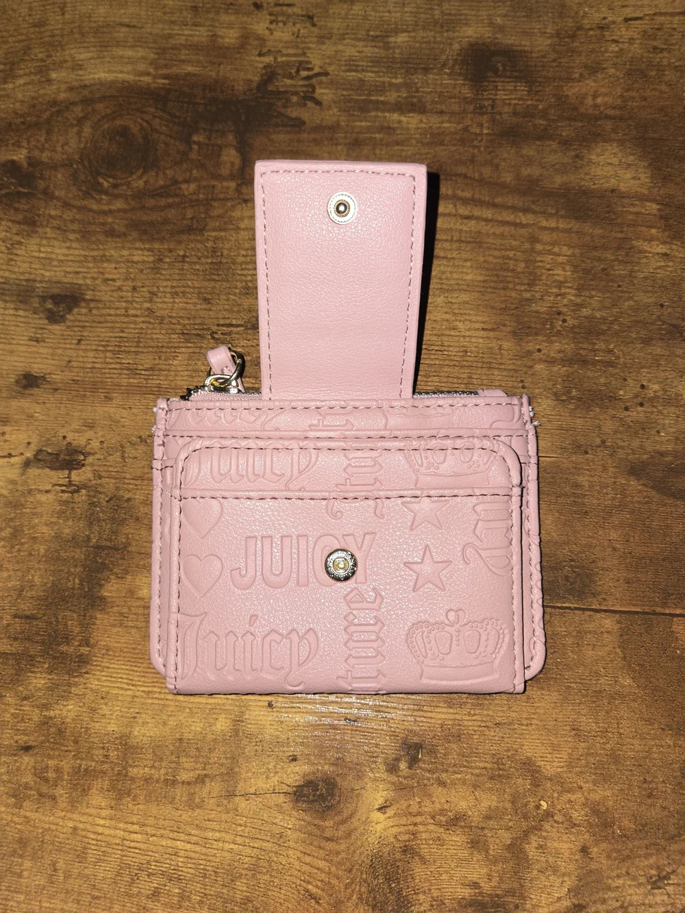 Juicy Couture Light Pink Embossed Leather Card Holder with Gold Plate